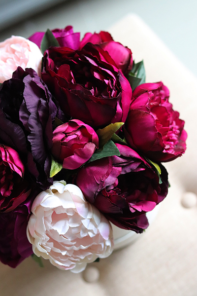 elegancki box / bukiet / kompozycja kwiatowa, Renatta, wys.32cm