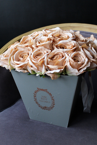 kompozycja kwiatowa / bukiet Flowerbox Cappucino XXL wys.35cm