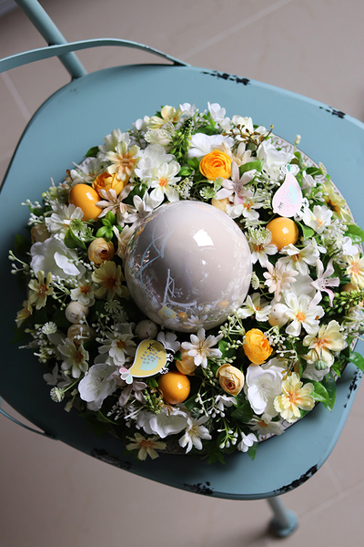 Easteria Słoneczna, wielkanocny stroik z porcelanowym jajem, śr.35cm