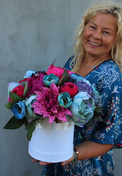 Caryca Katarzyna, Pink&Violet&Blue, elegancki flowerbox, wys.30cm