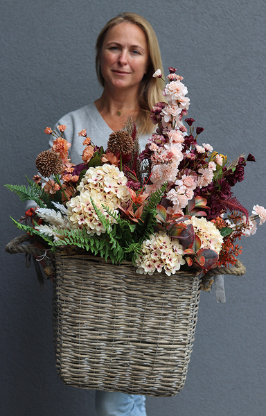 bogaty kosz z jesiennymi kwiatami, Premium Dekoro, wys.73cm   