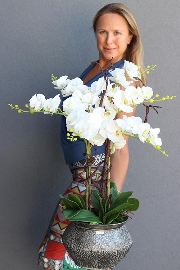 Eduardo Silver, gumowy storczyk w srebrnej metalowej donicy, wys.70cm