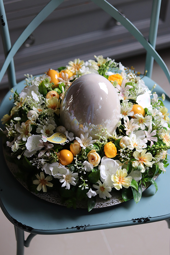 Easteria Słoneczna, wielkanocny stroik z porcelanowym jajem, śr.35cm