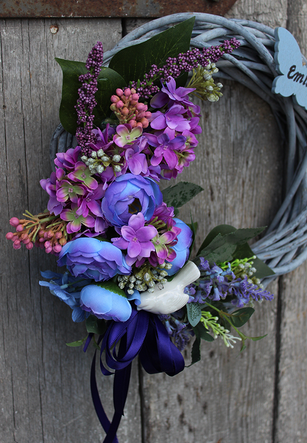 Emilia, delikatny wiosenny wianek na drzwi z Twoim imieniem, śr.27cm