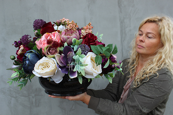 kwiatowa kompozycja nagrobna England, wys.35cm