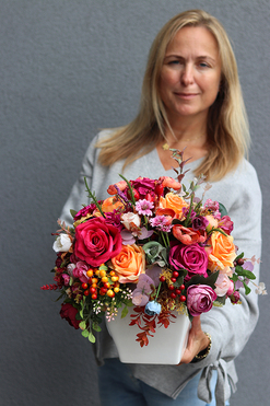 jesienna kompozycja kwiatowa, Salomea, wym.38x33cm