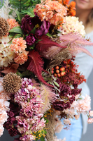bogaty kosz z jesiennymi kwiatami, Premium Dekoro, wys.73cm   
