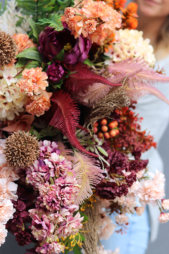 bogaty kosz z jesiennymi kwiatami, Premium Dekoro, wys.73cm   