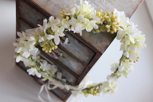 Apissa, komunijny kwiatowy wianek na głowę, rozmiar uniwersalny