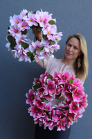 Magnolia Pink, wianek z kwiatów magnolii, śr.45cm