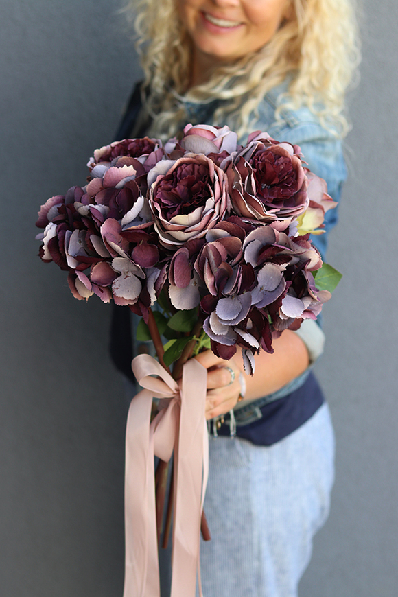 fioletowy bukiet róż i hortensji, Rosallia Purple, dł.52cm