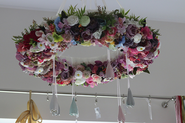 atrakcyjny wiszący wianek z dzwoneczkami, Perrasa, śr.65cm  