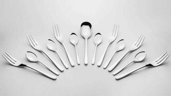 Muza, zestaw sztućów (połysk) w pudełku, 68 elementów 