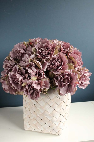 bardzo bogaty kosz z peoniami Serena, brudny róż, wys.50cm