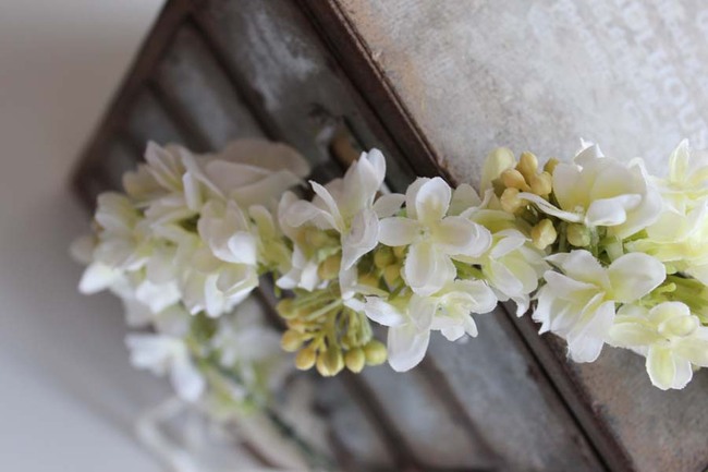 Apissa, komunijny kwiatowy wianek na głowę, rozmiar uniwersalny