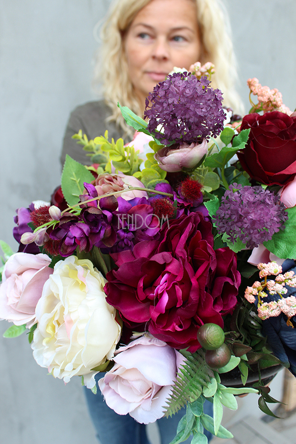 kwiatowa kompozycja nagrobna England, wys.35cm