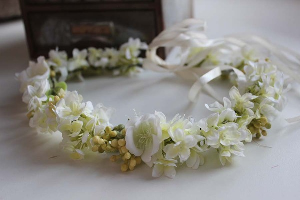 Apissa, komunijny kwiatowy wianek na głowę, rozmiar uniwersalny