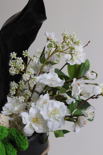 Black Easter Magnolia, flowerbox wielkanocny