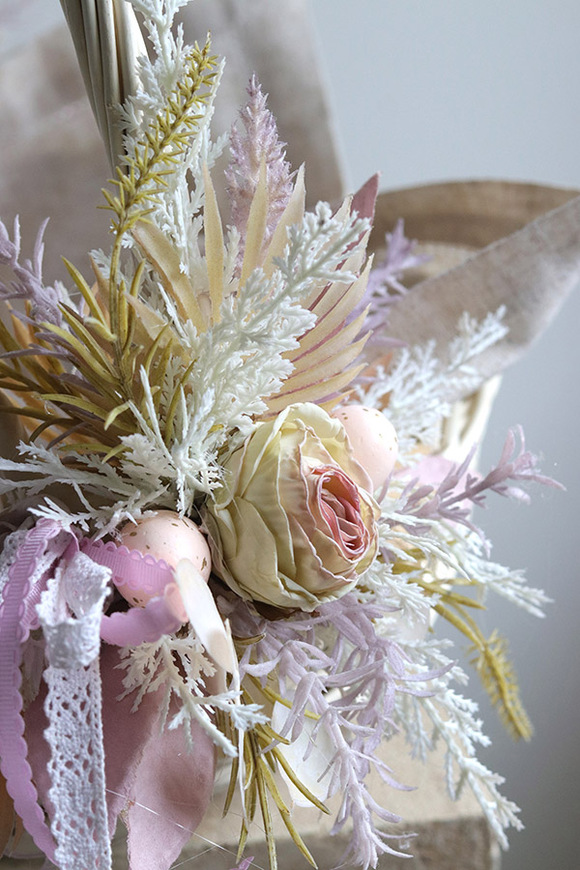 U Gąski, duży dekorowany koszyczek wielkanocny