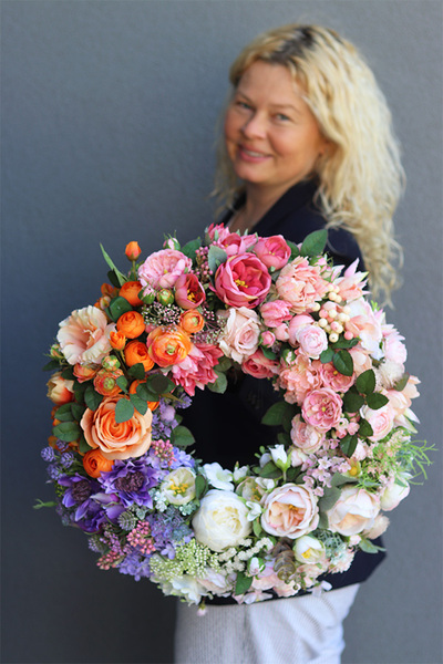 Bella Słodko-Słona, barwny wianek kwiatowy