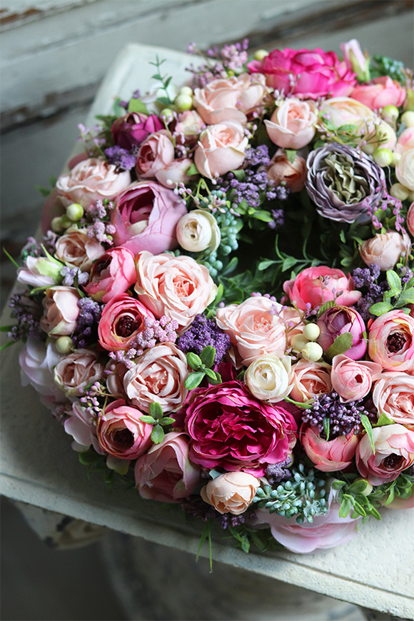 Kaudia, uroczy kwiatowy wianek, śr. 32cm