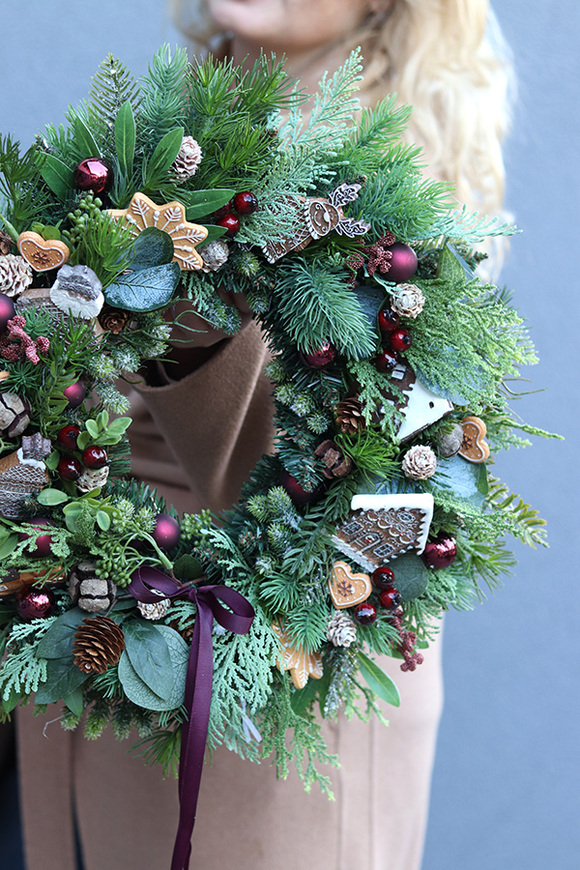Pod Iglastą Choinką, bożonarodzeniowy wianek na drzwi
