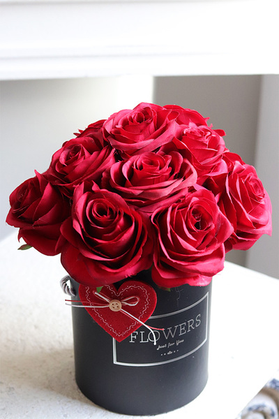 Walentynki, różany flowerbox na walentynki