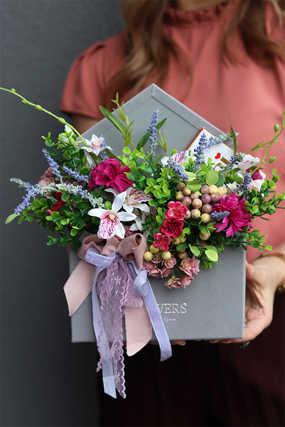 Koperto Pink Chocolate, flowerbox w kształcie koperty