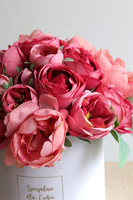 Sweetie Peonies, flowerbox kwiatowy z peoniami