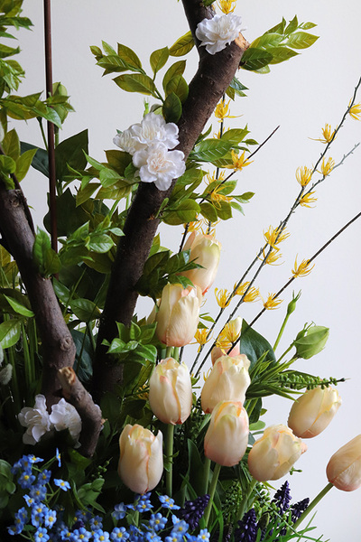 Spring Design, podłogowa dekoracja kwiatowa