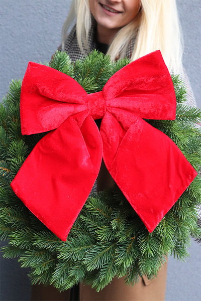 Klasyczna Czerwień Na Święta, wianek z kokardą