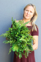 Goldie Greena, kompozycja z sukulentami w donicy glamour