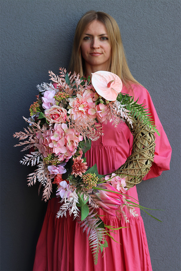 Pink Gloss, wianek na drzwi z anturium