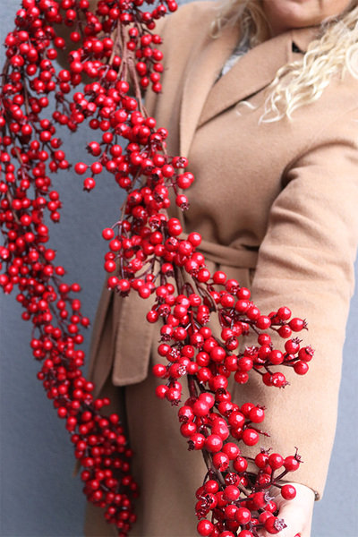 Czerwone Korale, girlanda z owoców