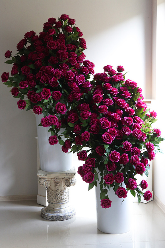 Maria Kallas, podłogowa dekoracja kwiatowa