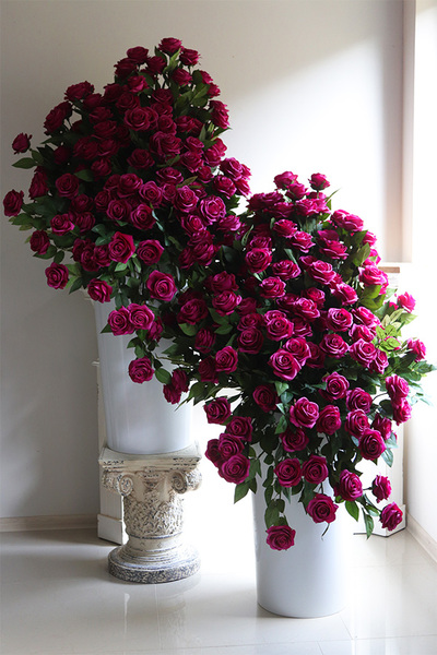 Maria Kallas, podłogowa dekoracja kwiatowa