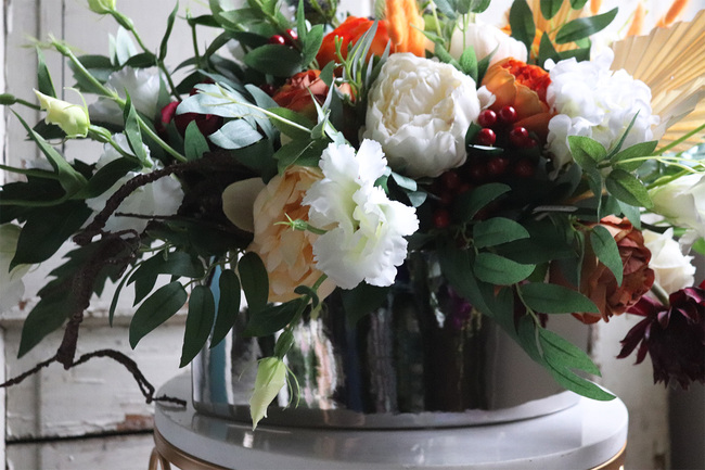 Manfredo Nerassa, pomarańczowa kompozycja z suszem, wym.36x74cm