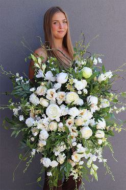 Biel Exclusive, kompozycja nagrobna w misie, wym.65x95cm 