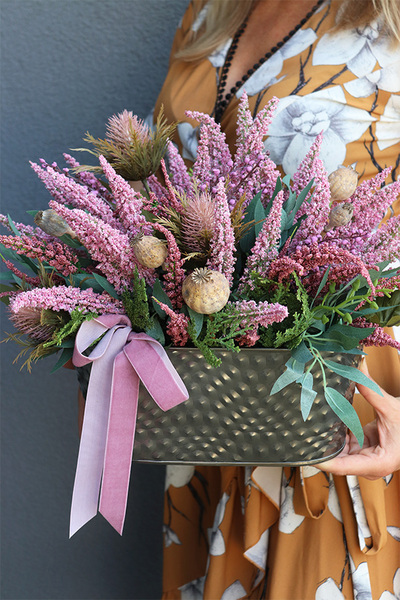 Wrzosowisko Ciemny Róż, kompozycja kwiatowa w donicy