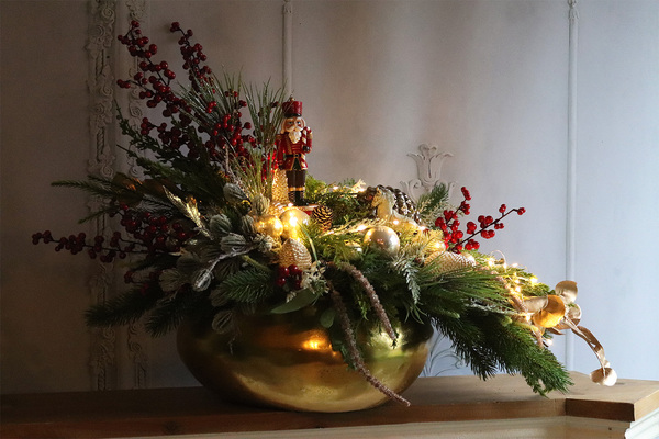 Golden Christmas Lux 2, świąteczny stroik LED z dziadkiem