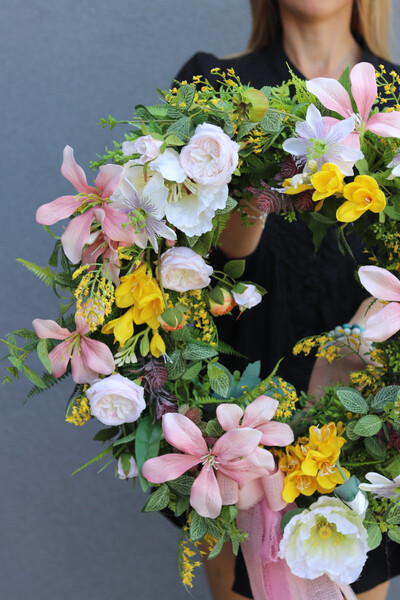 Summer Dream, wianek na drzwi z polnymi kwiatami