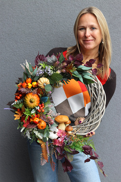 Jesienna Rezydencja, asymetryczny wianek jesienny, rozp.60cm 