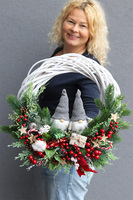 dekoracyjny wianek Skrzaty, szare czapeczki, śr.45cm