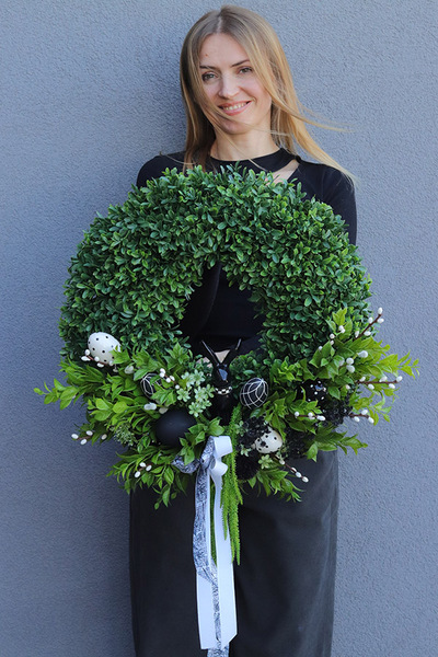 Black Bird Big, wianek wielkanocny z ptaszkiem