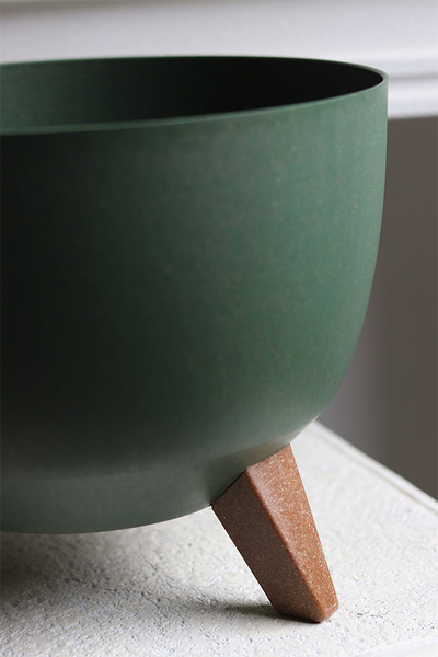 Roma Eco, osłonka doniczka na nóżkach, zielona