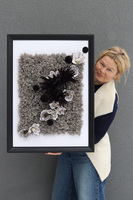 Black Dekor Hotels, czarna jednostronna rama kwiatowa