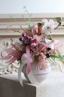 OD RĘKI Flower Tea Madame, bukiet kwiatowy z imbrykiem, zestaw prezentowy, wym.30x27cm