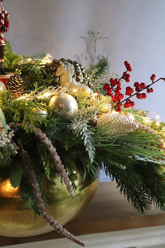 Golden Christmas Lux 2, świąteczny stroik LED z dziadkiem