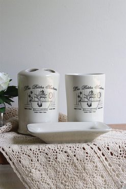 OD RĘKI Les Petites Jenteurs, ceramiczny zestaw łazienkowy, 3 elementy