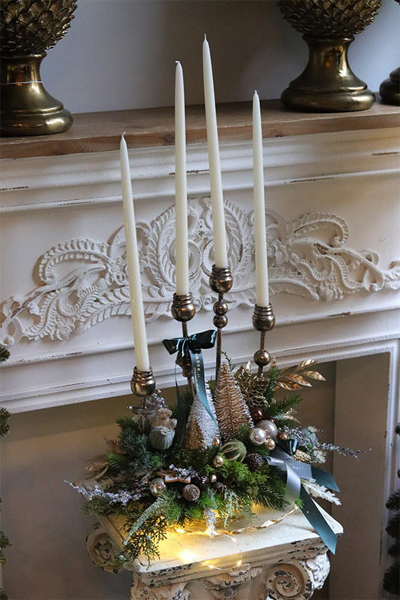 Classica, adwentowy stroik ze świecami na świeczniku